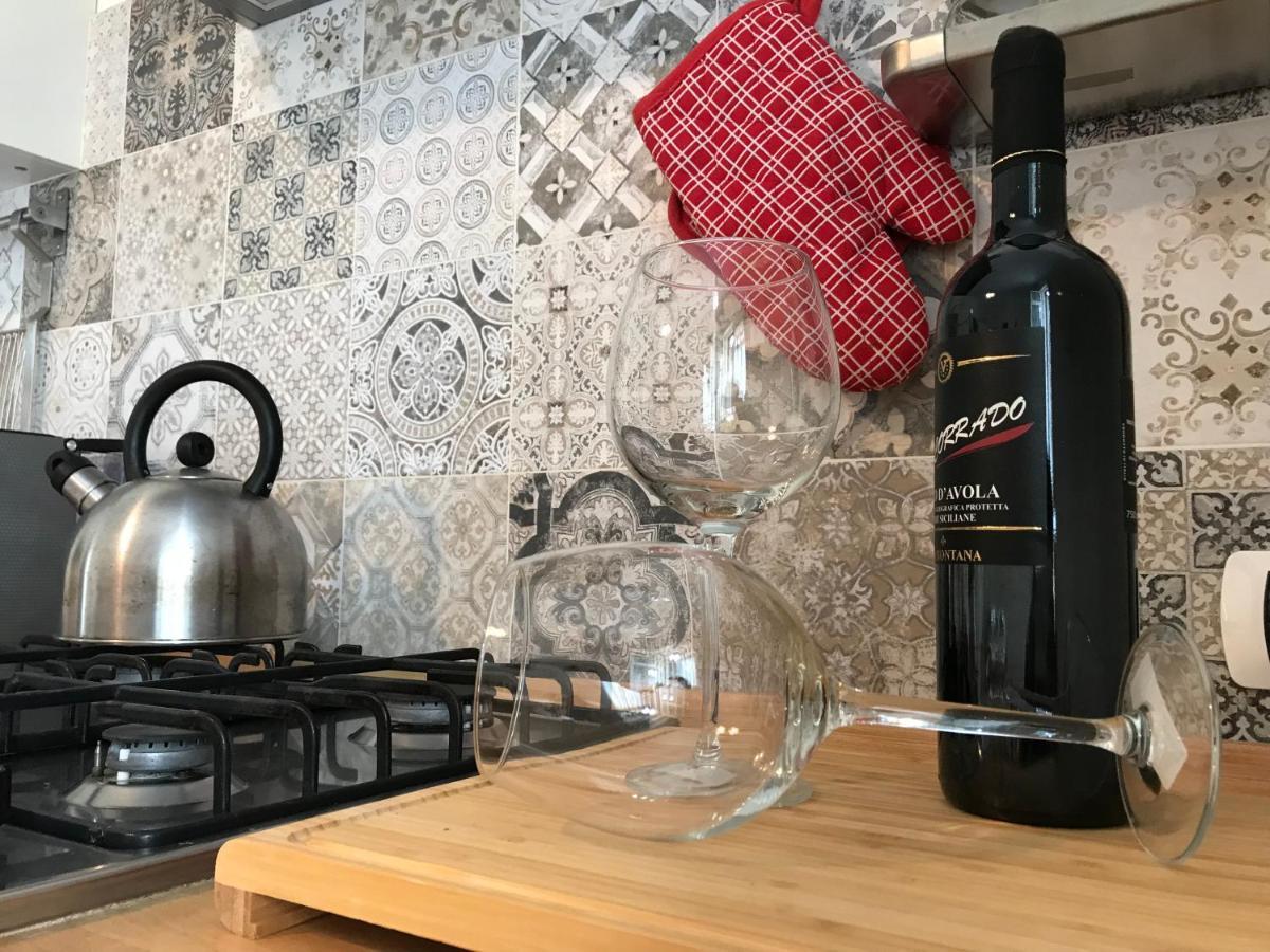 Casa Vacanze Borgo Marinaro Avola Eksteriør bilde